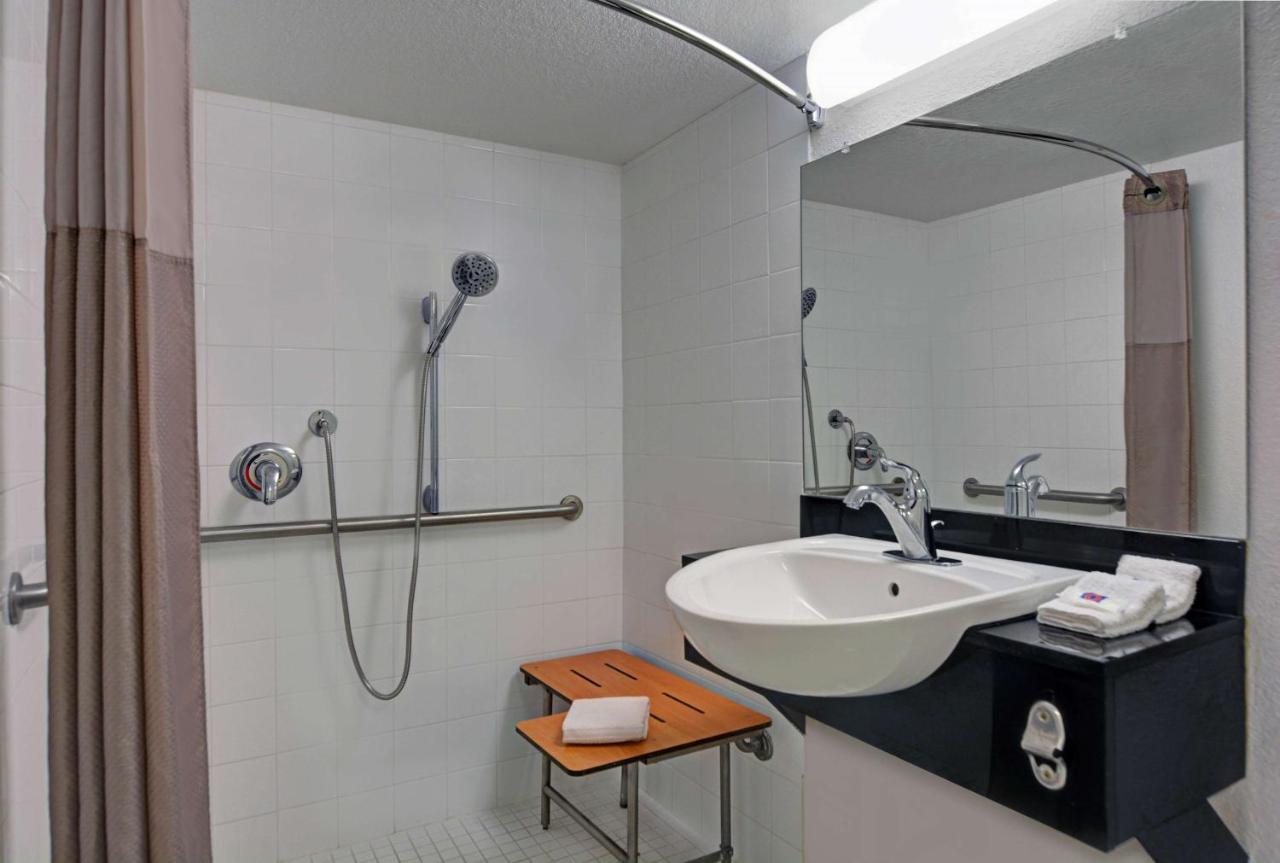 Motel 6-Cutler Bay, Fl Экстерьер фото